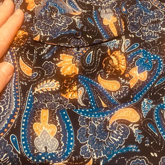 Plus Size Paisley Print Blouse - Picture 4 of 7